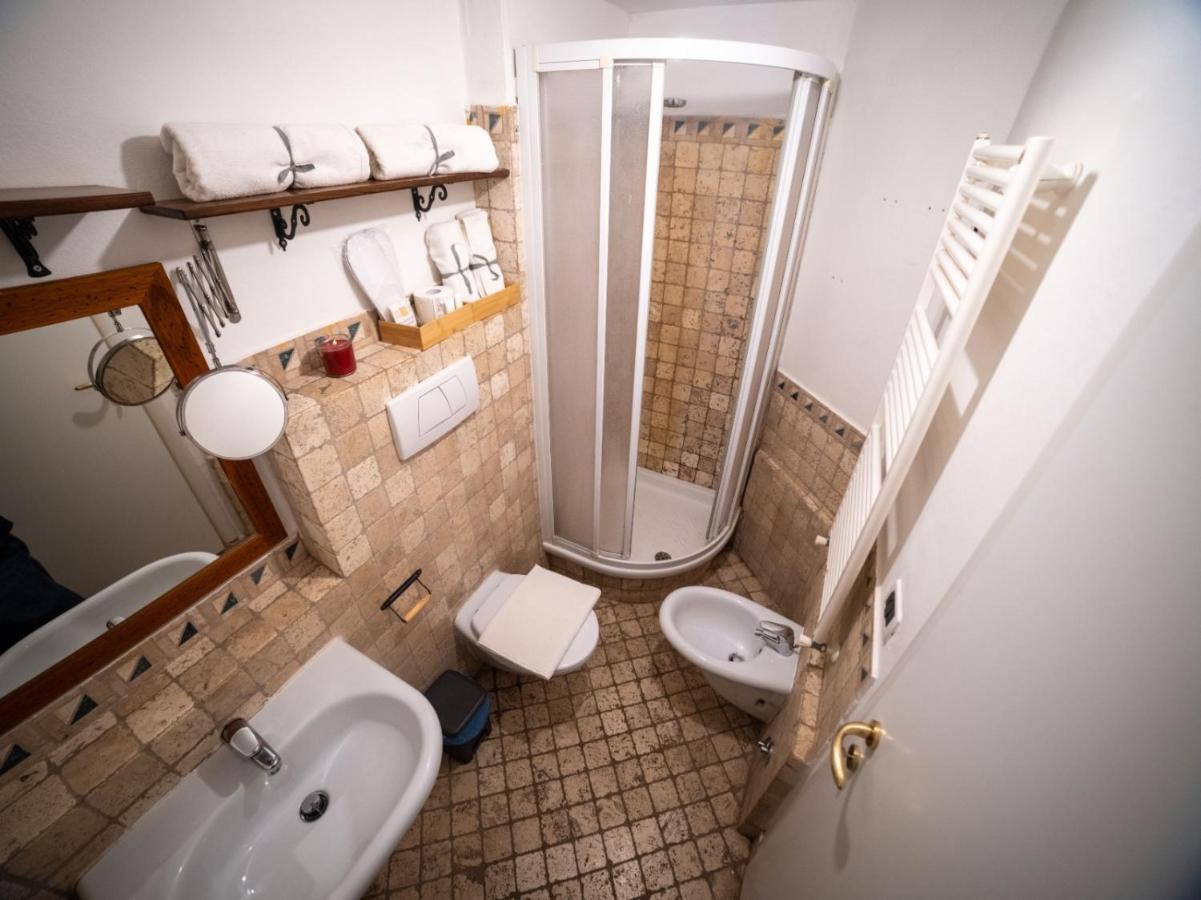 Apartamento Aicha House Livorno Exterior foto